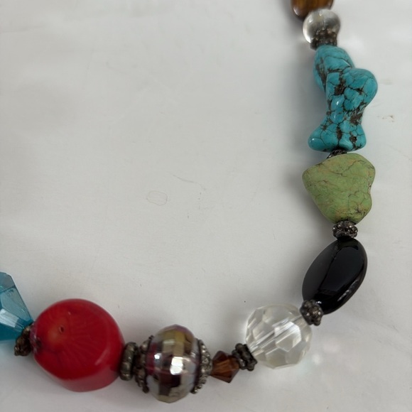 Mixed stone beaded lobster clip necklace turquoise tigers eye coral clear - Picture 4 of 15